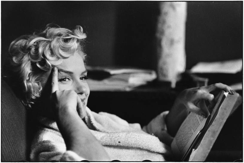 elliott_erwitt1956_marilyn_monroe.jpg
